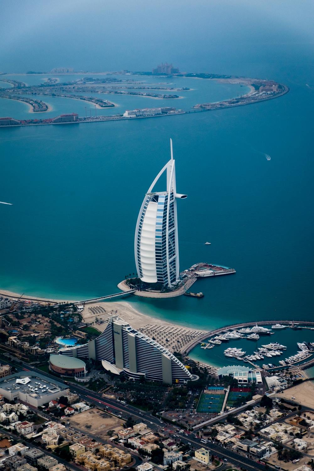 دبي دبي