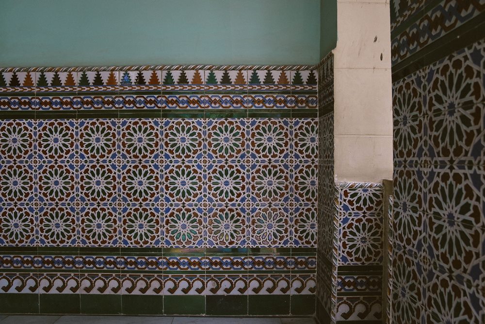 جدران البيت جدران البيت